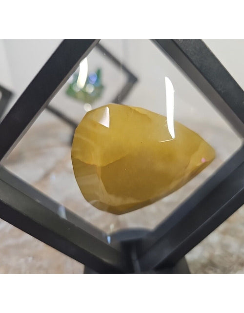 Load image into Gallery viewer, Crystal Lot Mix W/stands
