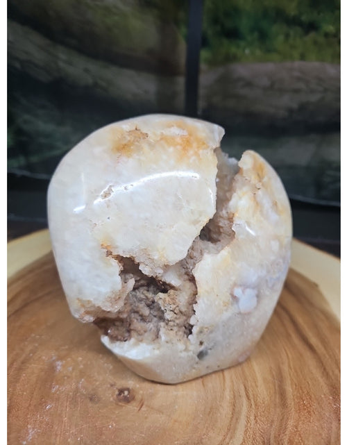 Load image into Gallery viewer, 3.85LB 1Pcs Natural Agate Carnelian Quartz Crystal Decoration Geode