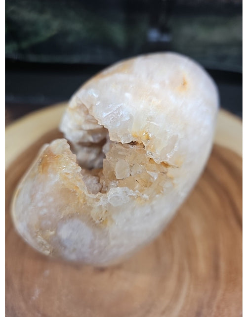 Load image into Gallery viewer, 3.85LB 1Pcs Natural Agate Carnelian Quartz Crystal Decoration Geode