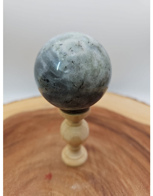Load image into Gallery viewer, Labradorite Sphere 223g W/stand
