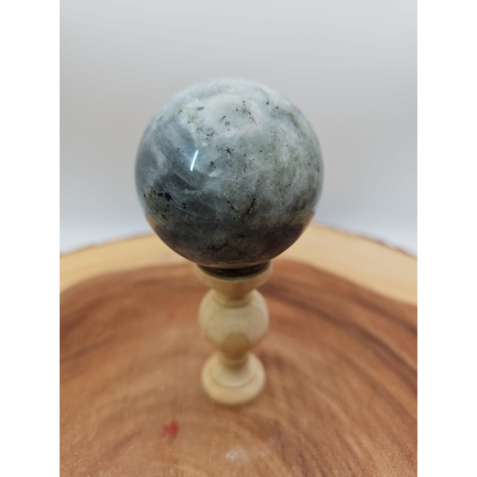 Labradorite Sphere 223g W/stand