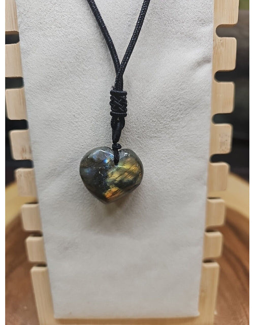 Load image into Gallery viewer, Labradorite Cord Necklace Healing/Protection Heart
