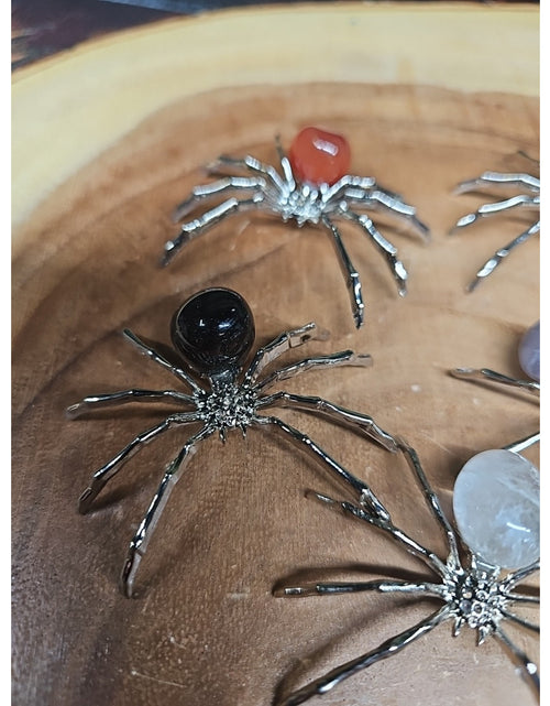 Load image into Gallery viewer, 1 Spider Crystal Ramdom Crystal Stone
