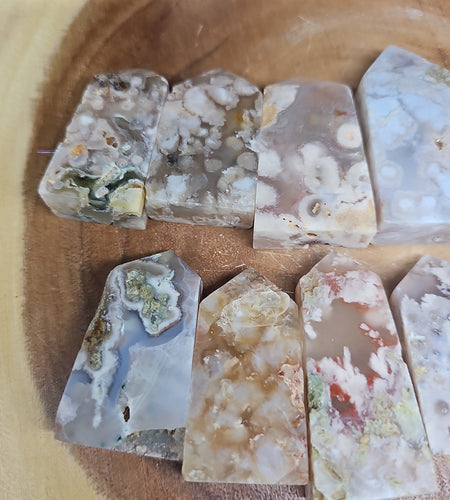 Phantom Agate cornelian towers