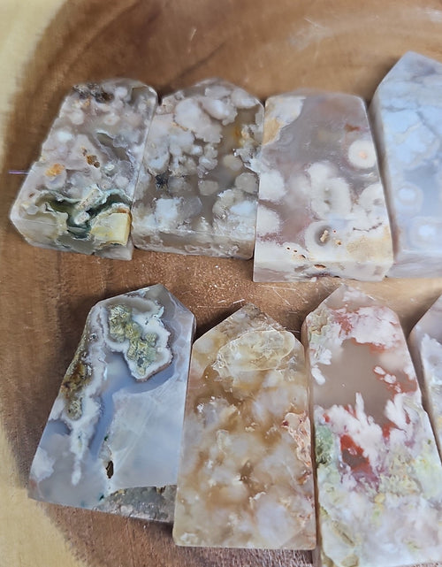 Load image into Gallery viewer, Phantom Agate cornelian towers
