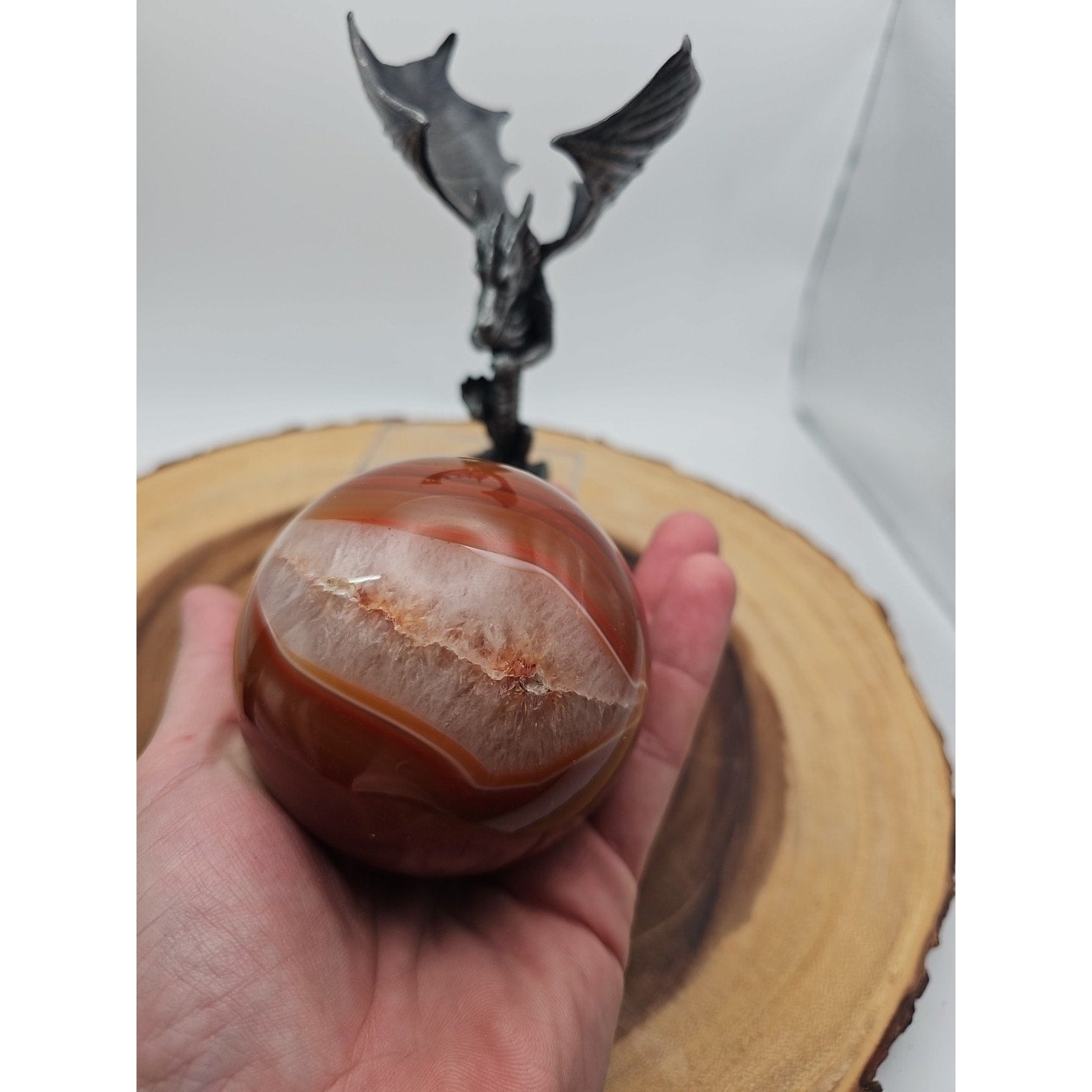 1.3lb 75mm Carnelian Quartz W/Dragon Stand