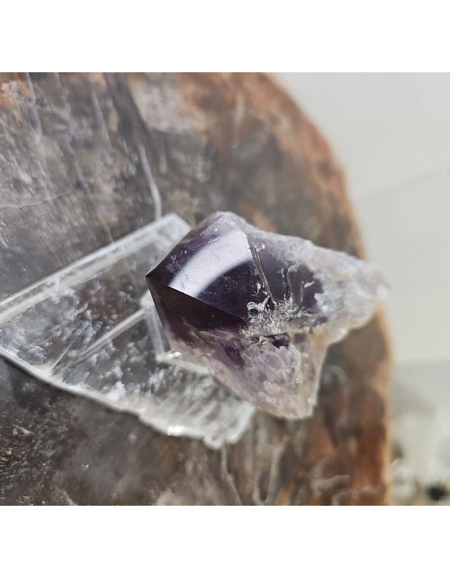 Load image into Gallery viewer, 209g Amethyst Point Crystal W/ Selenite Base Really Great Point!!
