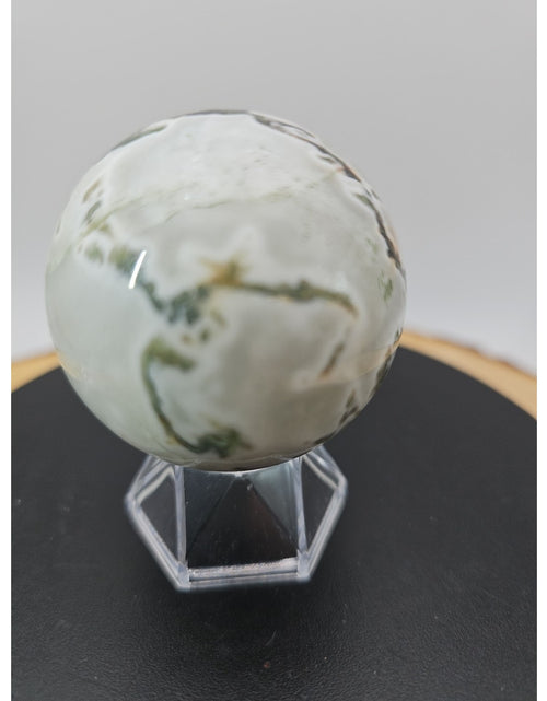 Load image into Gallery viewer, Moss Agate Sphere 187g Wstand 51mm
