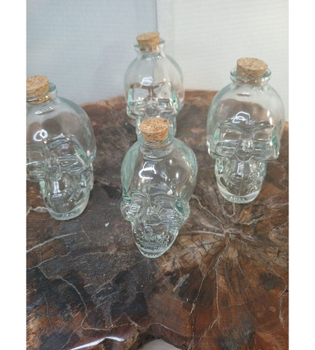 4pcs Skull Decanter Leadfree Glass Skull Prop Bottle With Cork Stopper