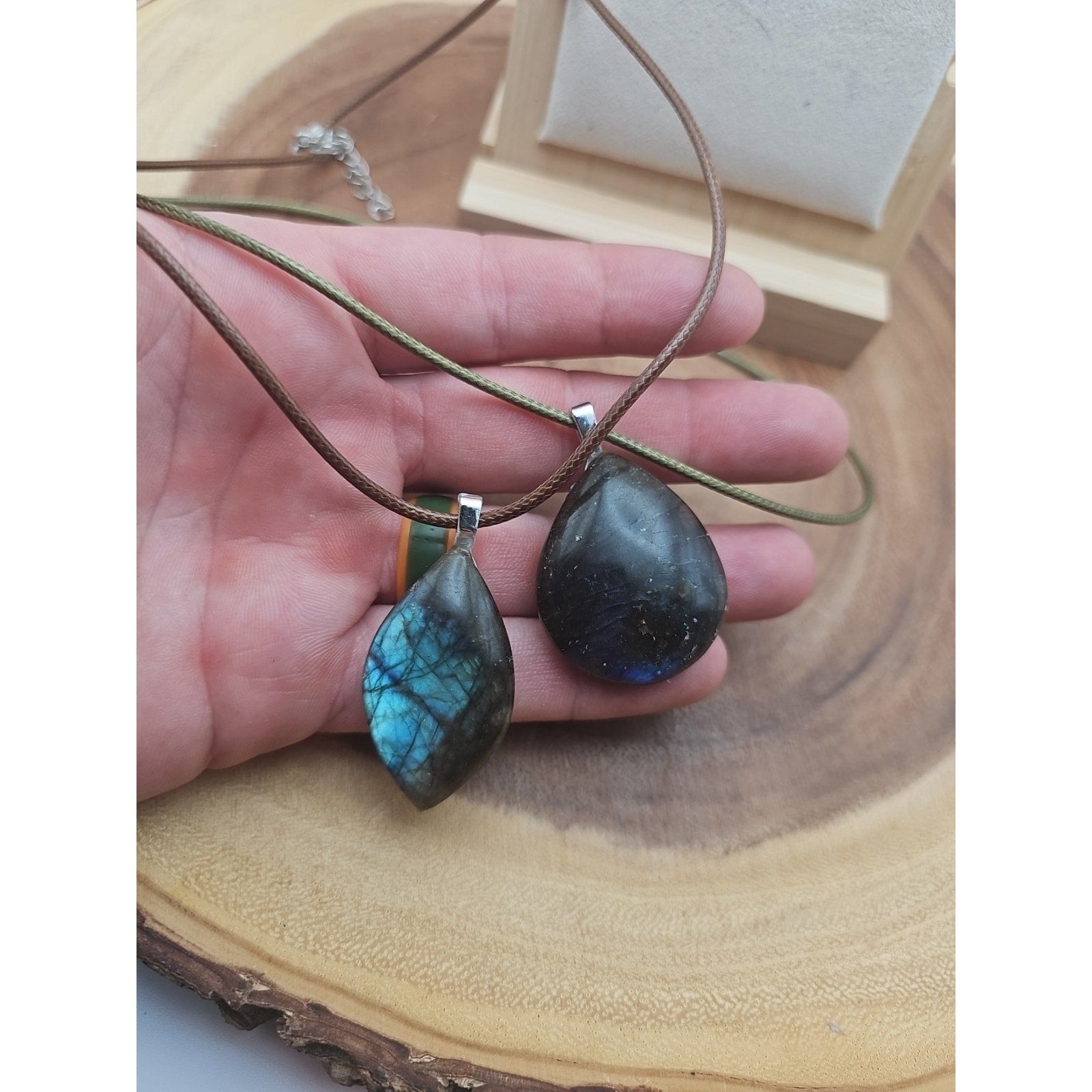 Labradorite Crystal Pendant 1 Each