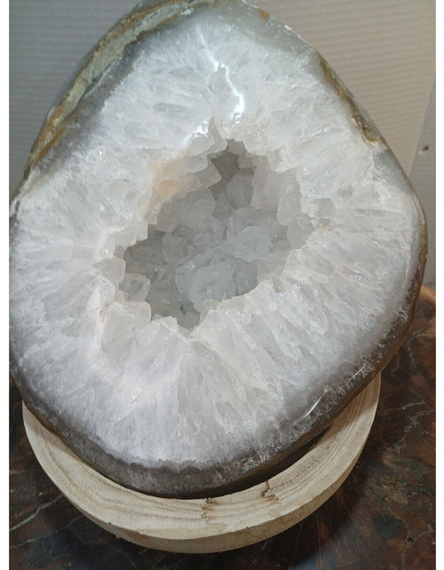 Load image into Gallery viewer, 19.3LB Natural Agate geode Quartz Crystal Mineral specimen healing
