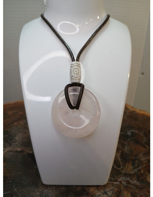 Load image into Gallery viewer, ROSE QUARTZ PENDANT NECKLACE
