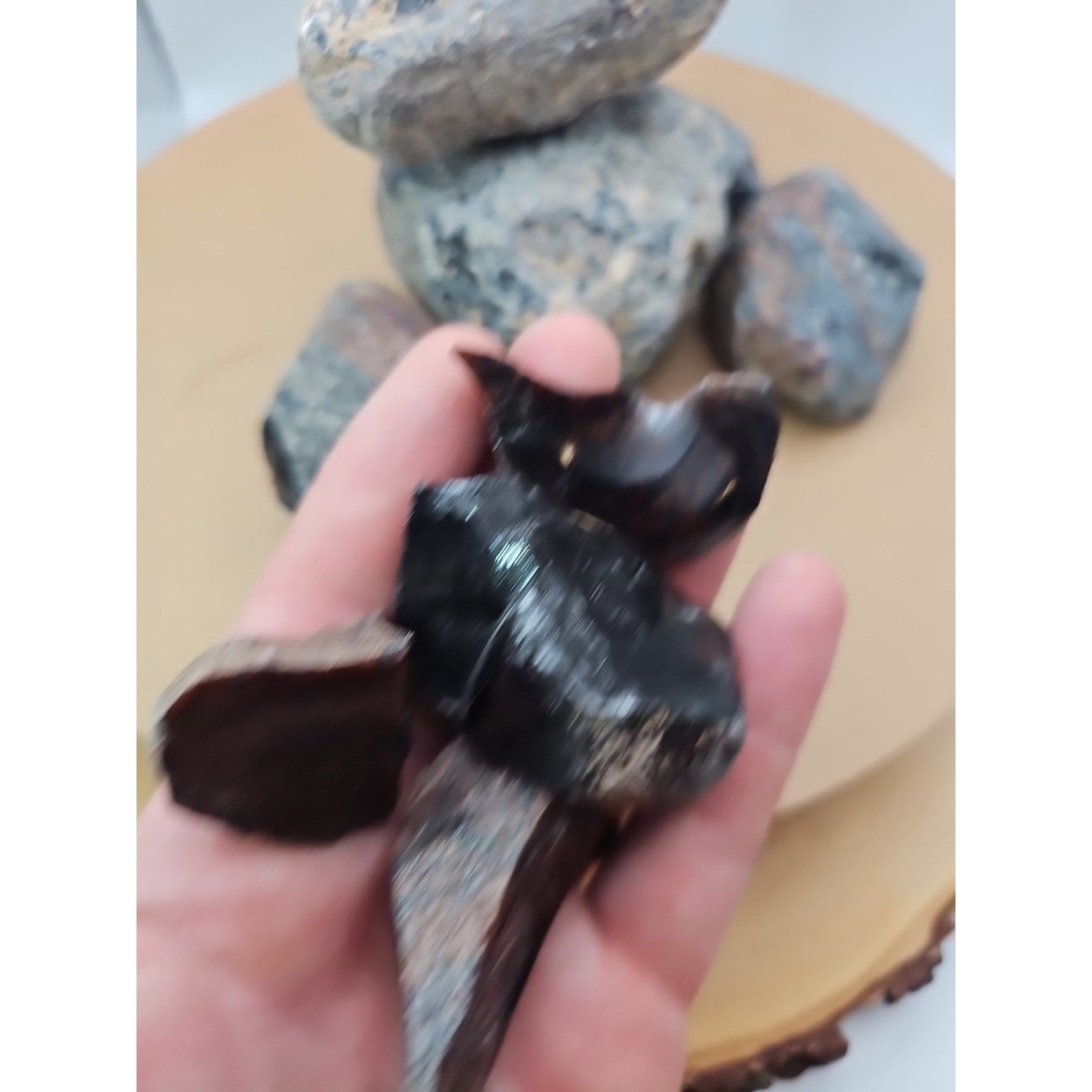 3.65lbs raw obsidian stone