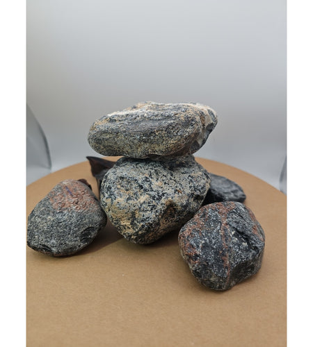3.65lbs raw obsidian stone