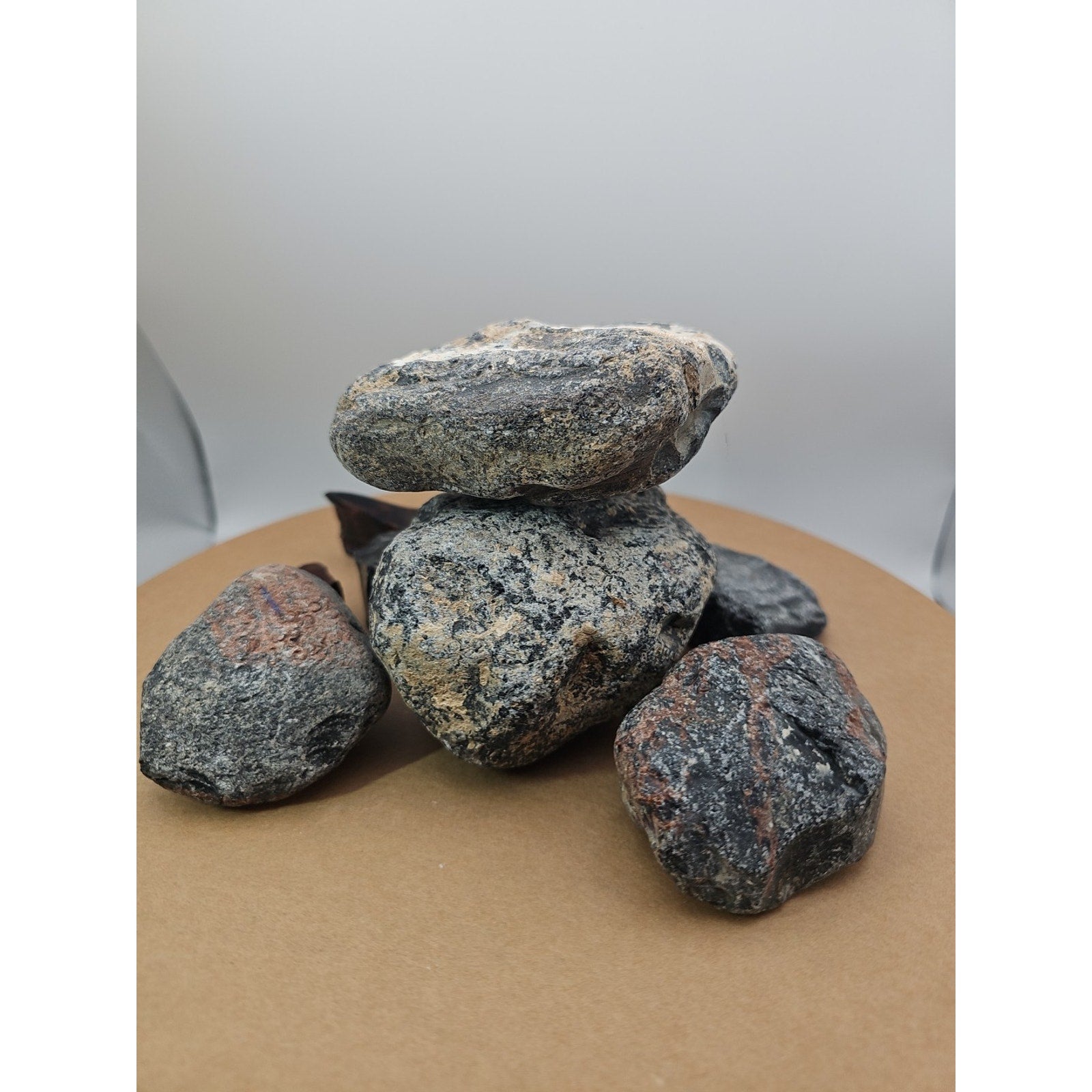 3.65lbs raw obsidian stone