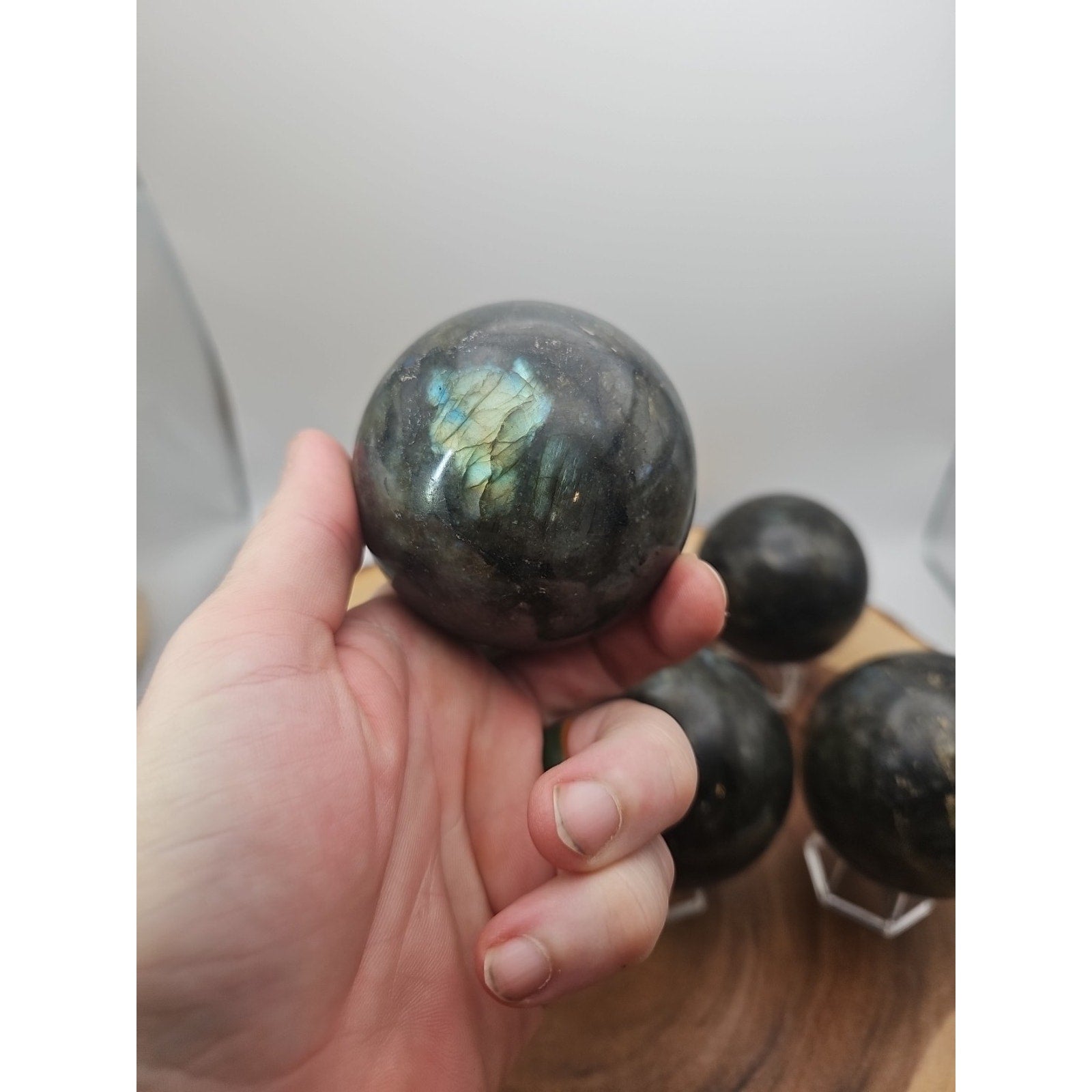 1LB 1Pcs Natural Rainbow Labradorite Crystal Sphere Ball Polished w/stand