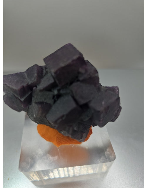 Load image into Gallery viewer, Fluorite crystal quartz cluster 2.5oz
