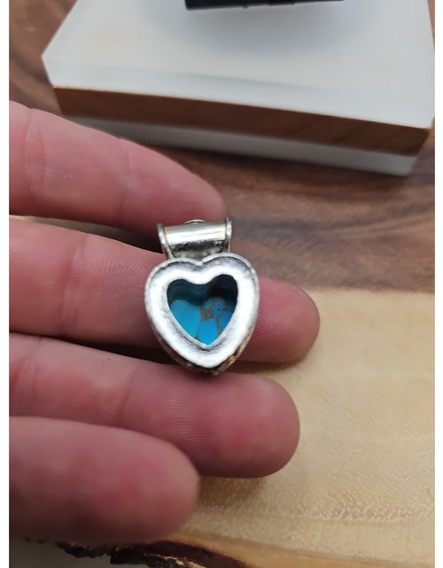 Load image into Gallery viewer, Turquoise heart pendant
