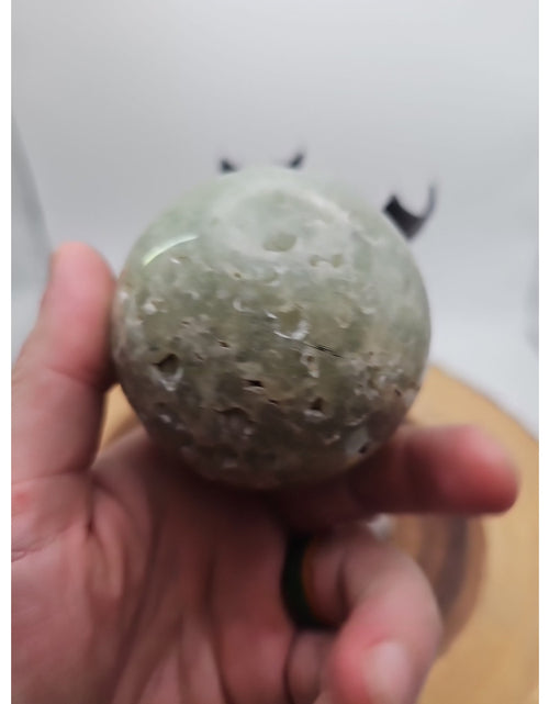 Load image into Gallery viewer, 1lb 70mm Green Quartz W/Dragon Stand
