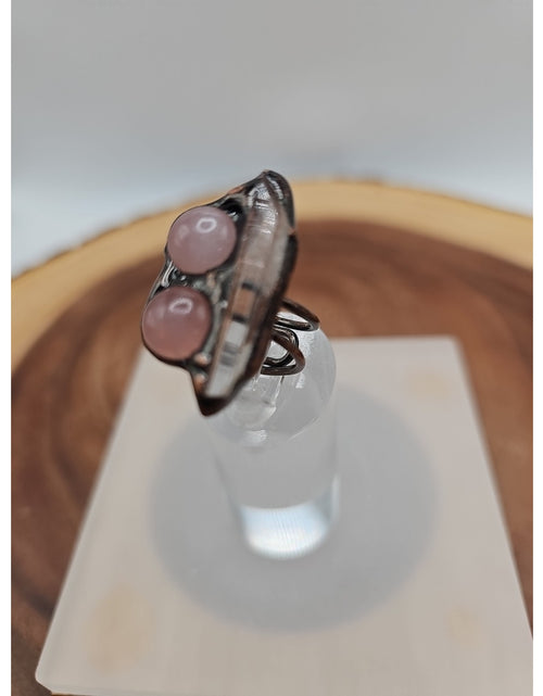Load image into Gallery viewer, Adjustable Quartz Crystal Ring
