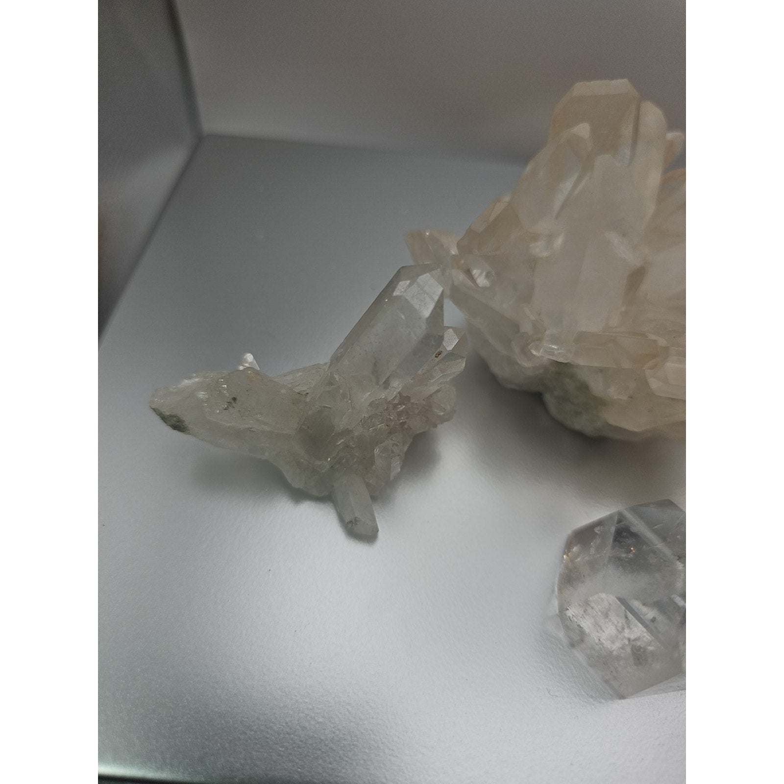 Quartz Crystal Cluster .97lb 4pcs
