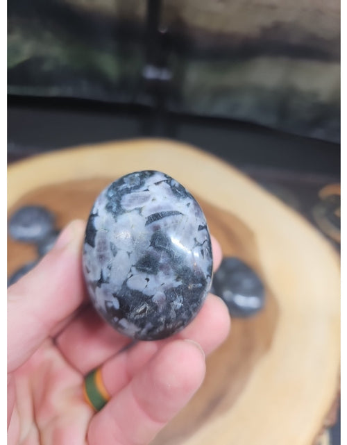 Load image into Gallery viewer, 5Pcs Natural Polychrome Merlinite Gabbro Crystal Palm Stone
