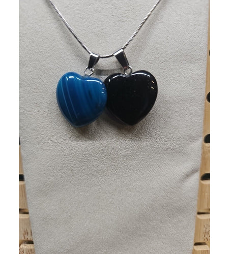 Pendant Necklace 16in Silver Chain Agate Heart