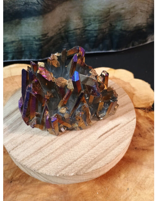 Load image into Gallery viewer, 0.95lb Rainbow Aqua Aura Quartz Crystal Cluster Points Titanium Coating
