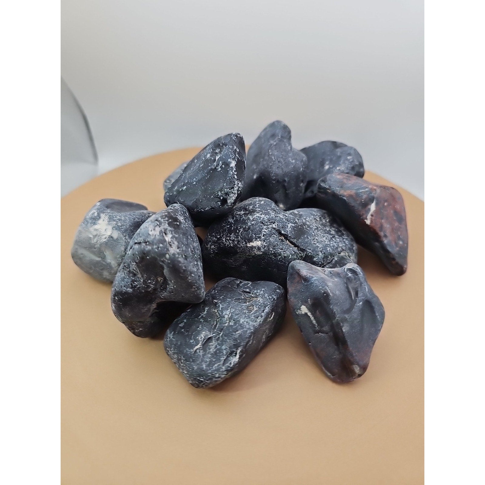 3.47lbs raw obsidian stone