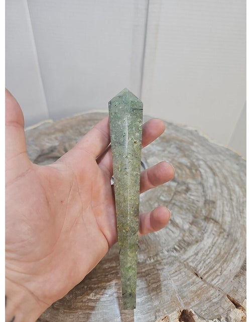 Load image into Gallery viewer, 168g Grape Stone Scepter W/Stand 7in Long
