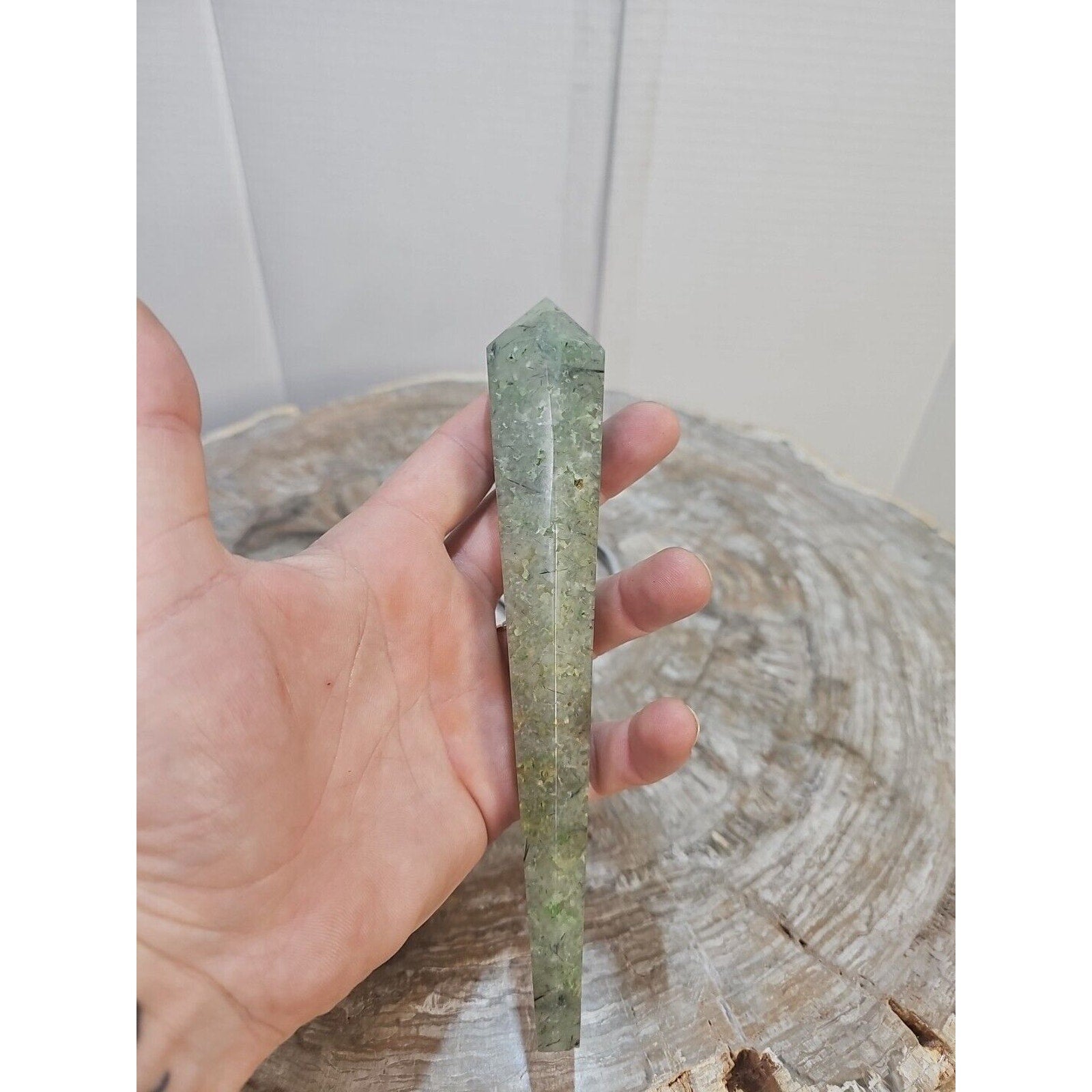 168g Grape Stone Scepter W/Stand 7in Long