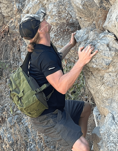Load image into Gallery viewer, Tactical Medium Sling Range Bag

