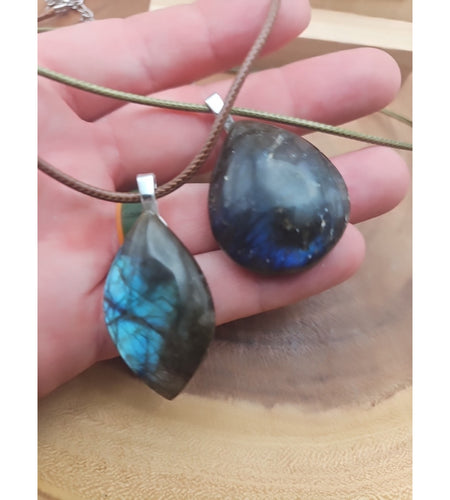 Labradorite Crystal Pendant 1 Each