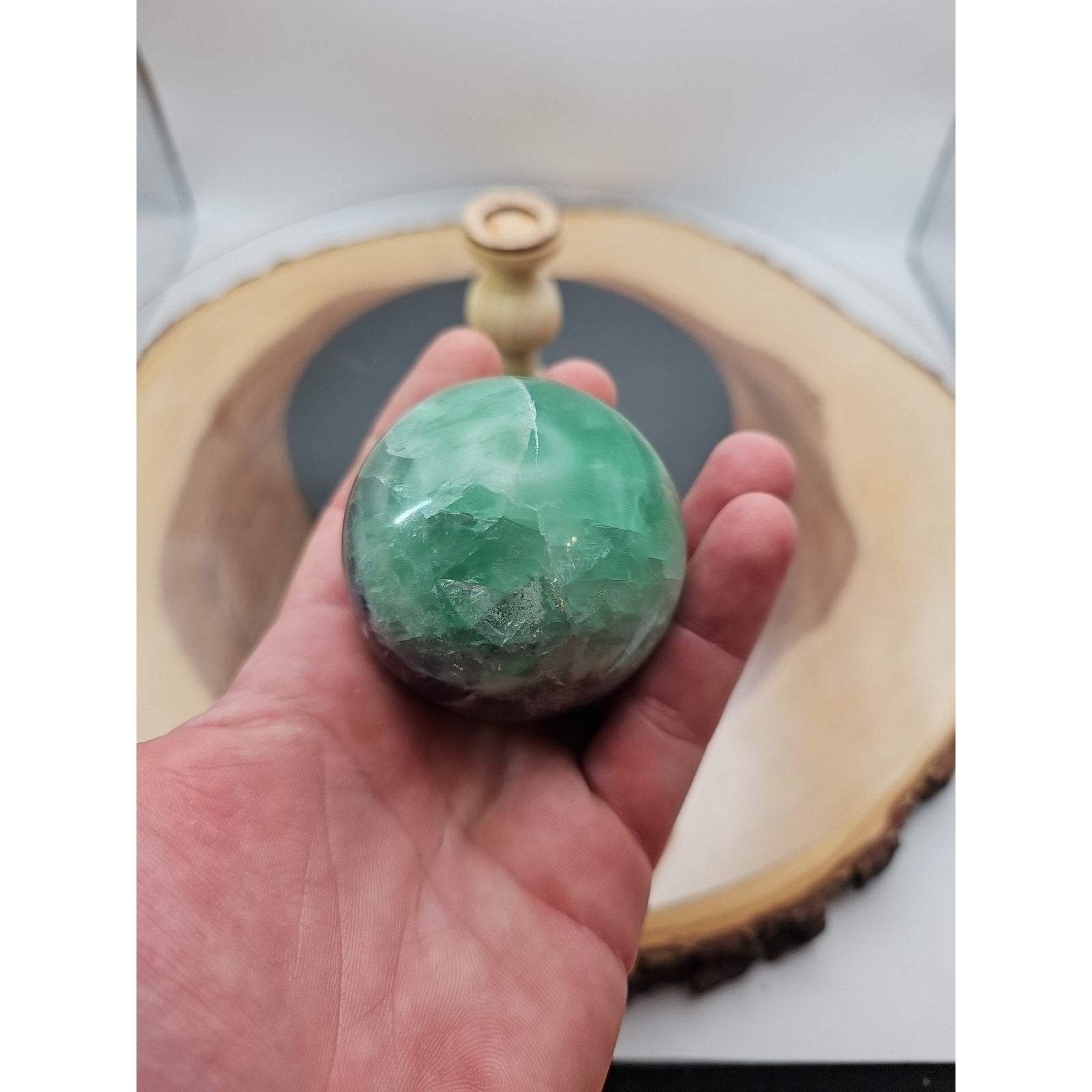 Fluorite Speare .71lbs W/Stand