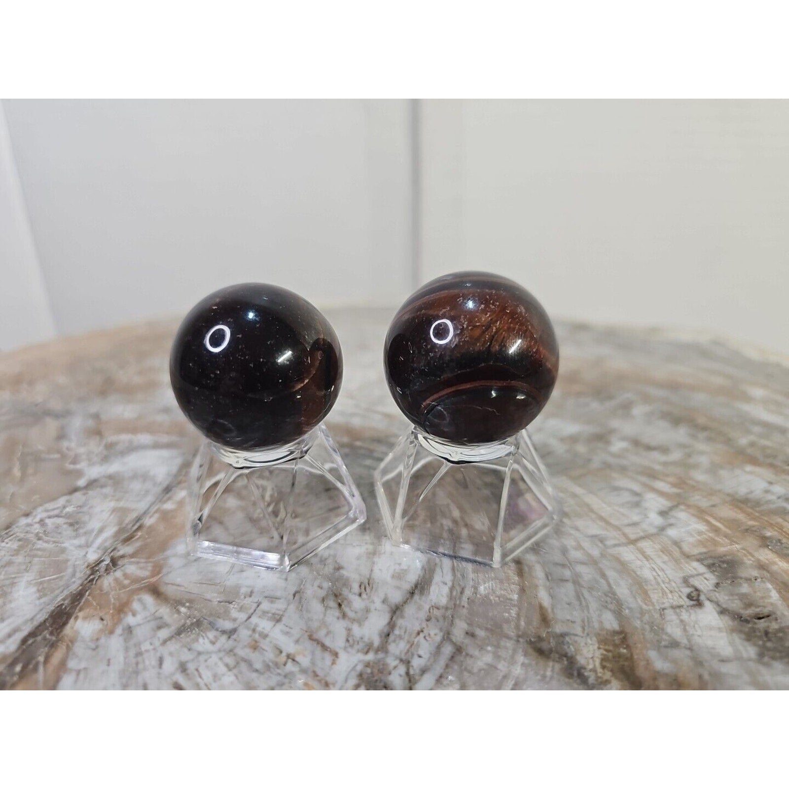 2Pcs Natural Red Tiger Eye Quartz Crystal Sphere Ball Polished Healing 30-34mm