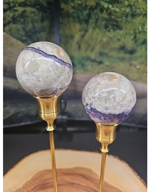 Load image into Gallery viewer, Amethyst Chevron Sphere Pair W/Stands
