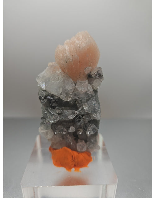 Load image into Gallery viewer, Apophyllite Pink Stilbite 51grams
