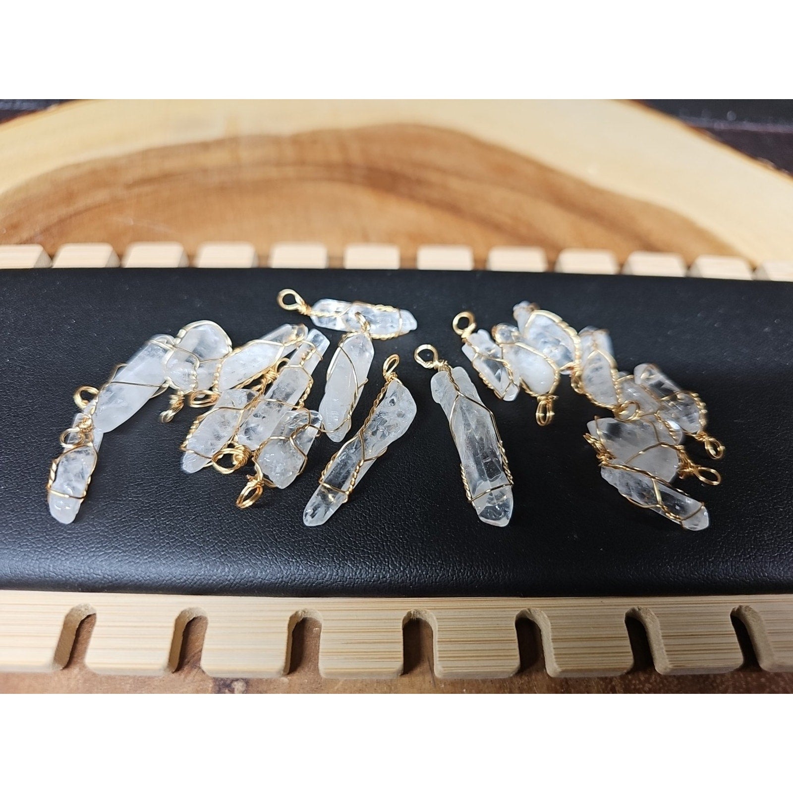 Wire Wrap Quartz Crystal Lot Of 19