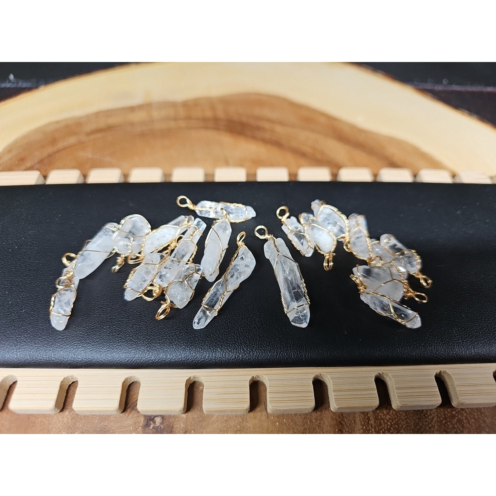 Wire Wrap Quartz Crystal Lot Of 19