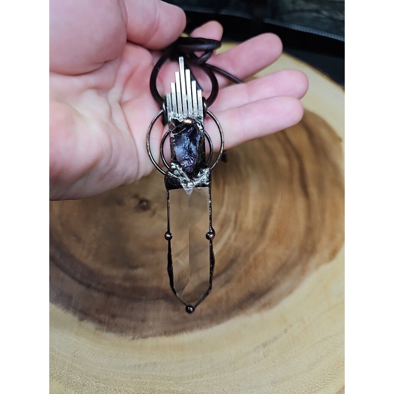 Healing Quartz Crystal Necklace W/Leather Cord