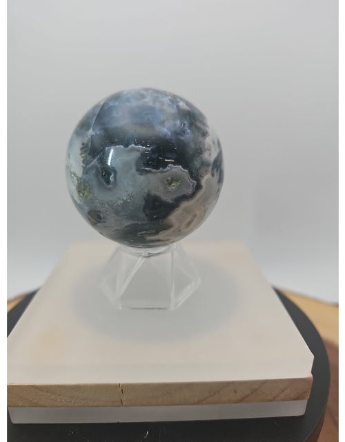 Load image into Gallery viewer, Moss Agate Sphere 243g 56mm
