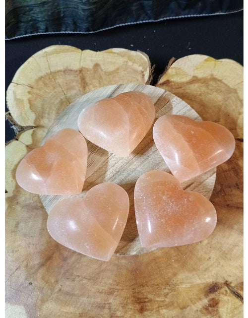 Load image into Gallery viewer, Heart ShapePeach Palmstone 1 Each
