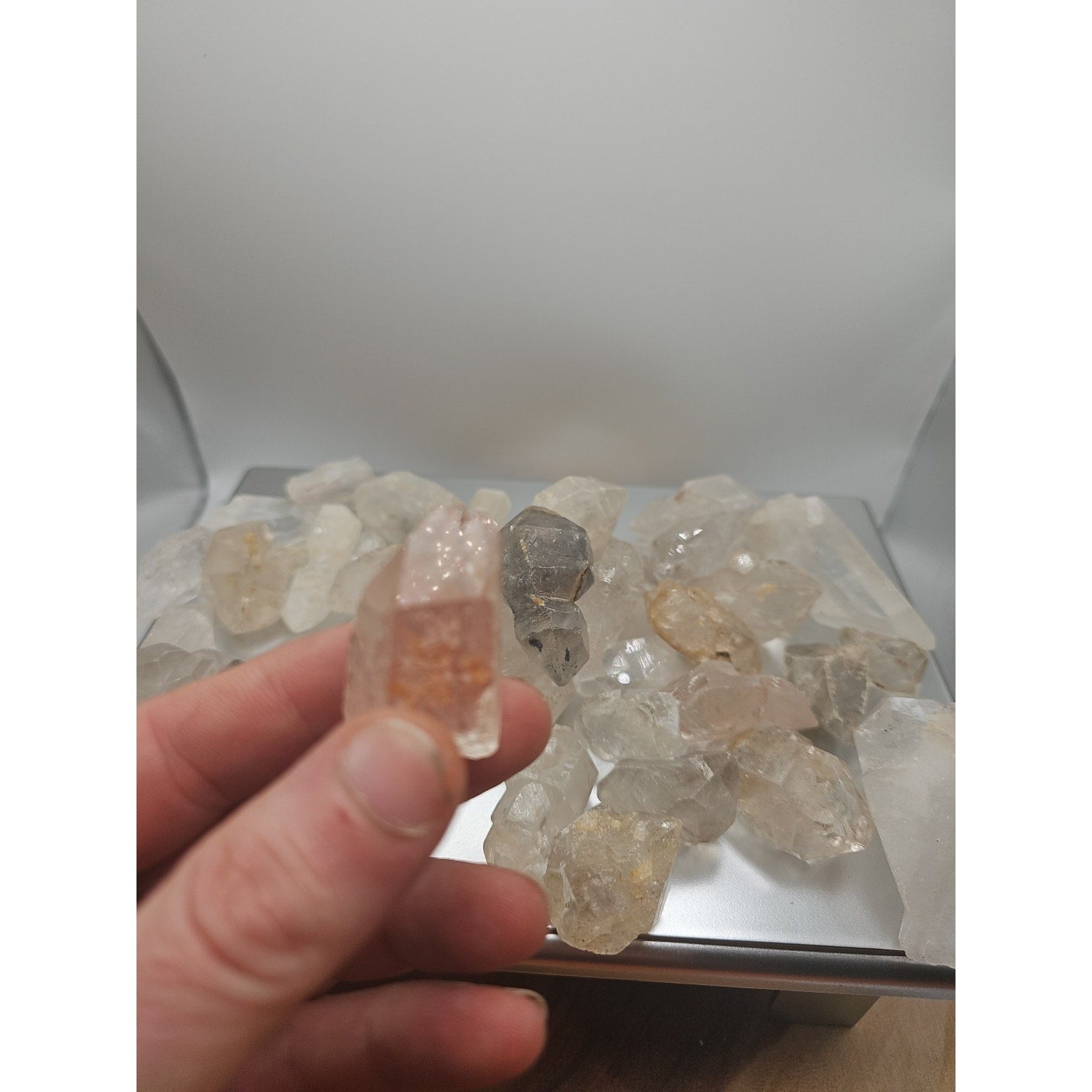 Quartz crystal points 1lb From Brazil
