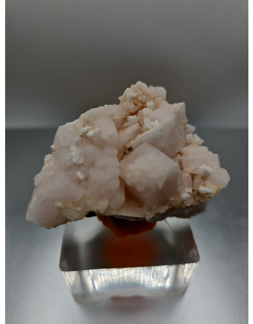 Load image into Gallery viewer, Mangano Calcite Peru 136grams
