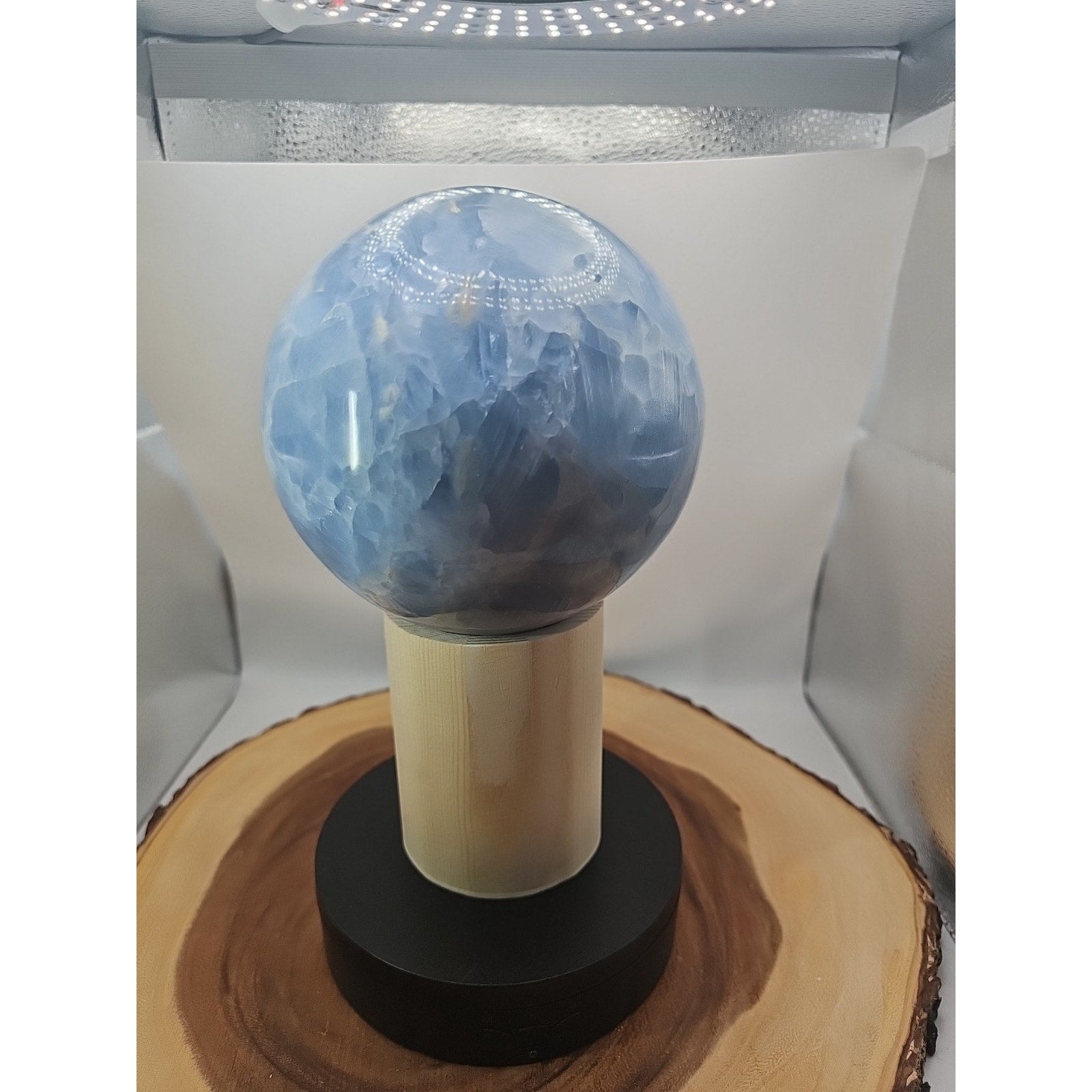 9.17LB Natural Blue crystalThe bal Quartz carved crystal decoration healing