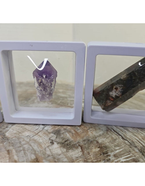 Load image into Gallery viewer, 5pcs Mix Lot Crystals Reseller Collectibles Collection
