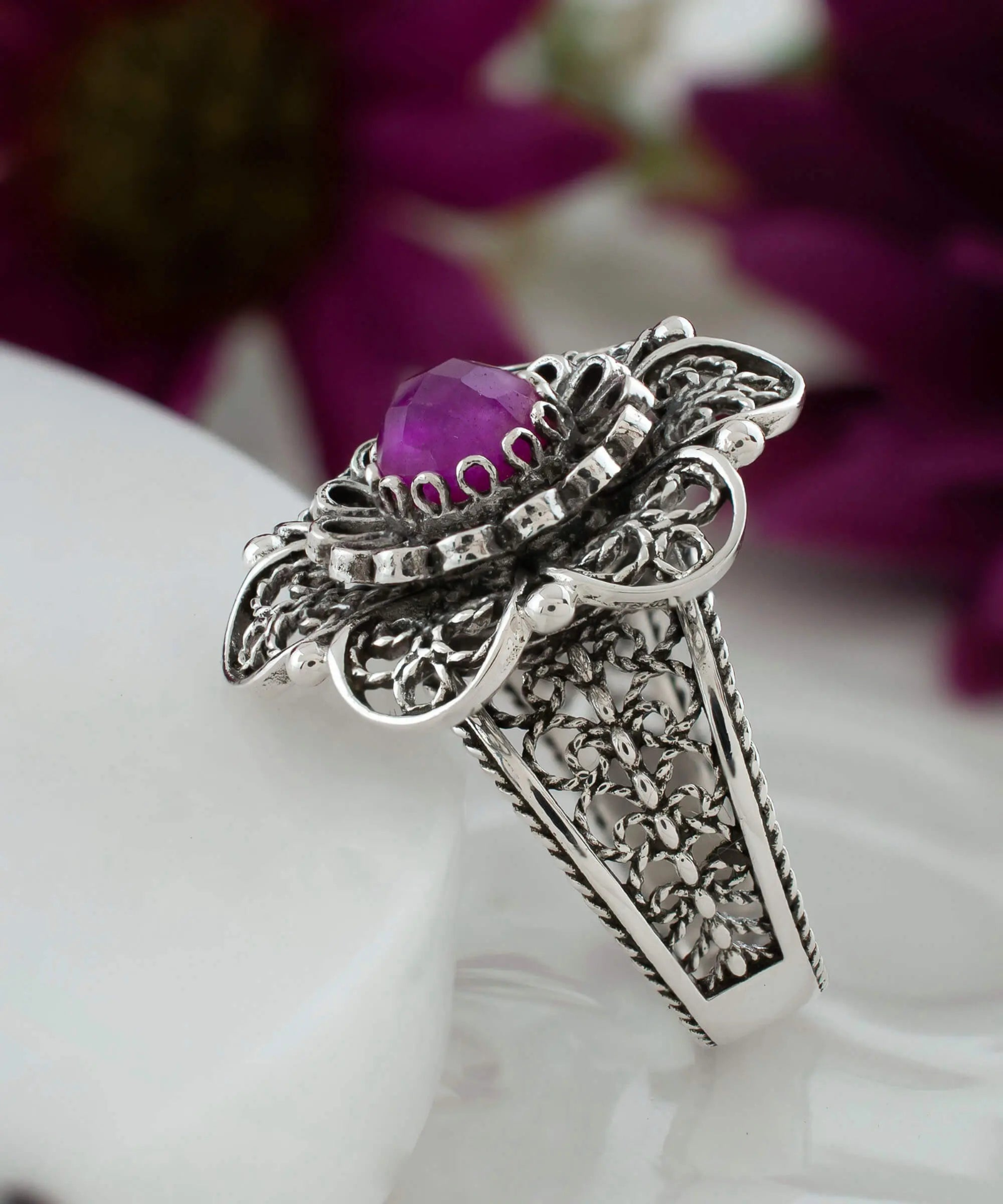 Filigree Art Ruby Corundum Gemstone Women Silver Statement Ring