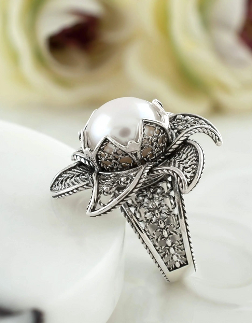 Load image into Gallery viewer, Lotus Flower Freshwater Pearl Women Silver Statement Ring
