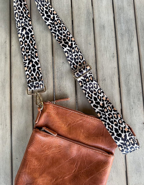 Load image into Gallery viewer, Chloe Crossbody | Choose Your Strap
