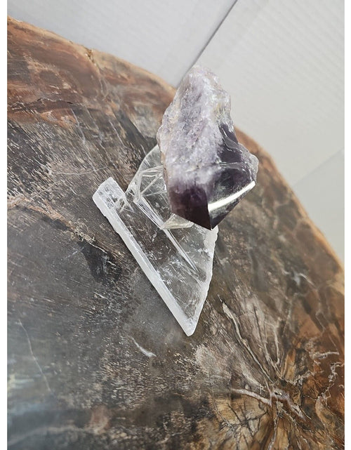 Load image into Gallery viewer, 209g Amethyst Point Crystal W/ Selenite Base Really Great Point!!
